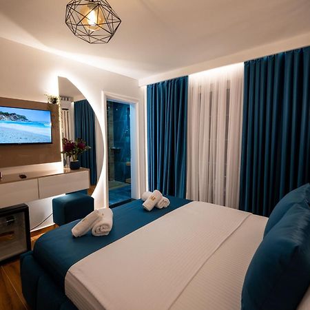 Crown Hf Ksamil Apartment Luaran gambar