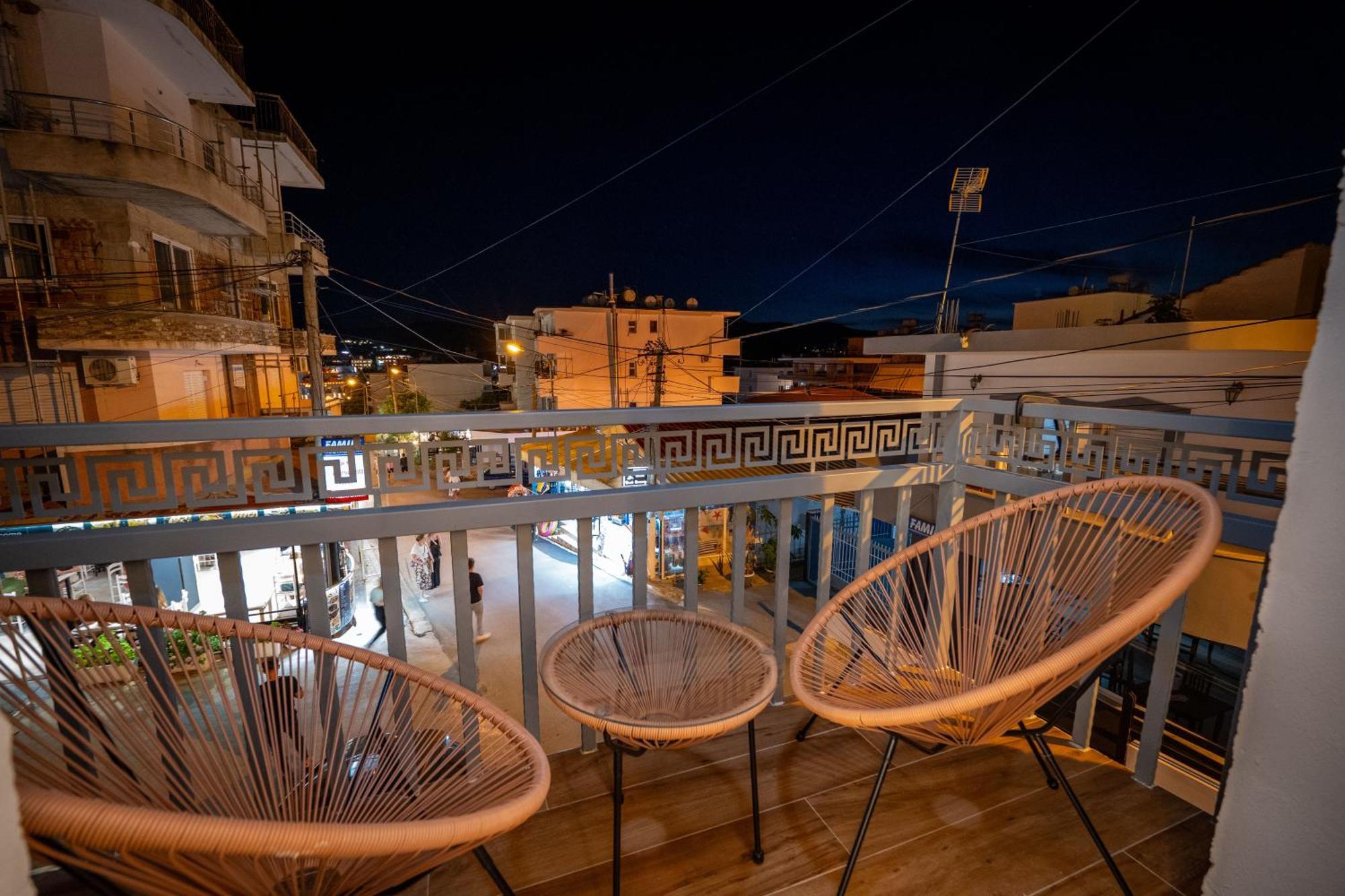 Crown Hf Ksamil Apartment Luaran gambar