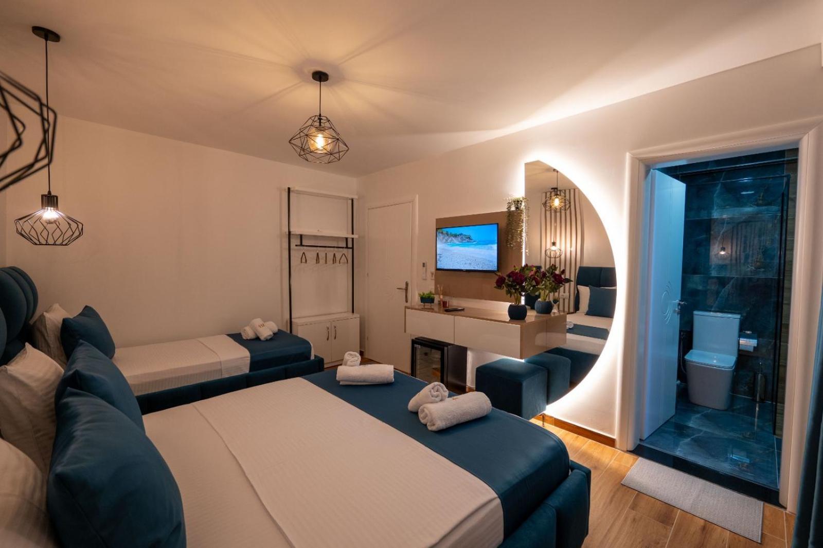 Crown Hf Ksamil Apartment Luaran gambar