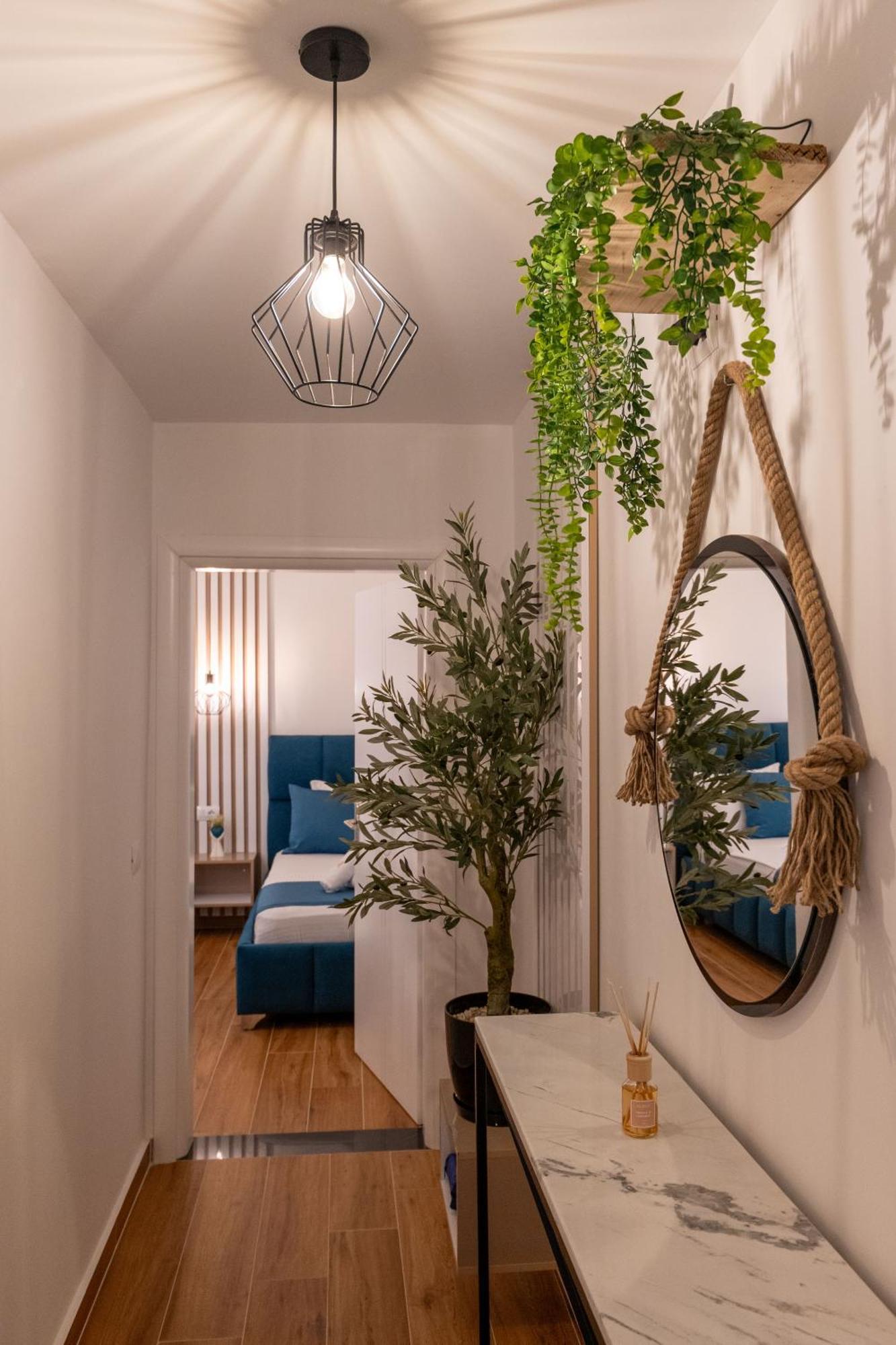 Crown Hf Ksamil Apartment Luaran gambar
