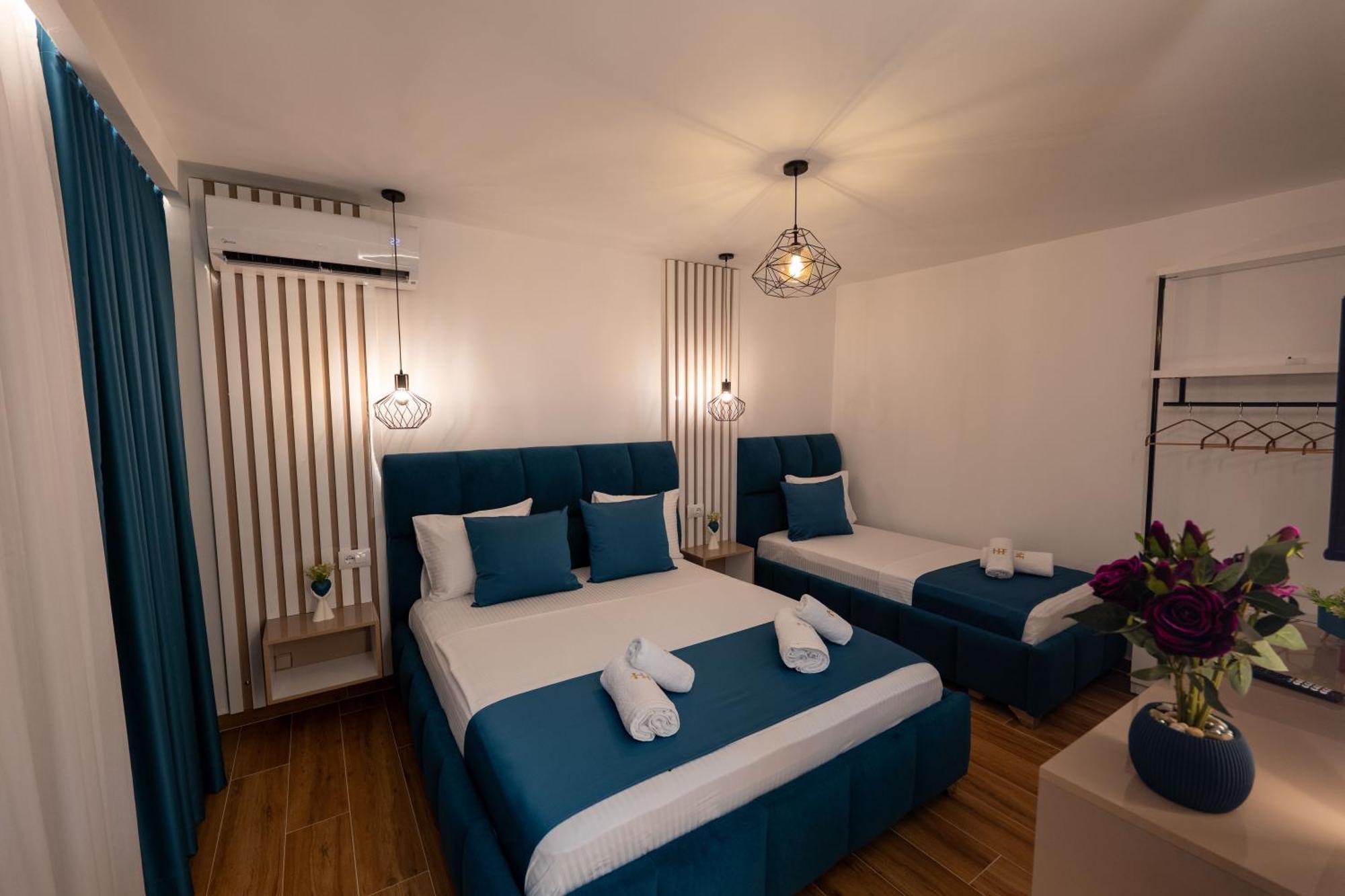 Crown Hf Ksamil Apartment Luaran gambar